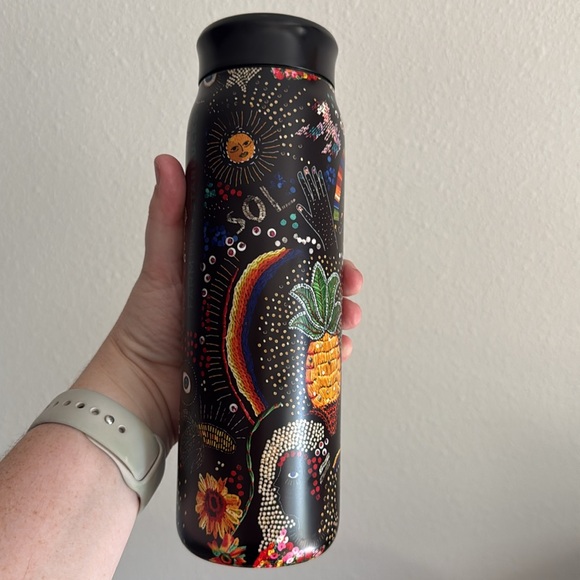 Farm Rio + Starbucks Black Water Bottle Vacuum Insulated 20 oz NWT - Picture 4 of 6